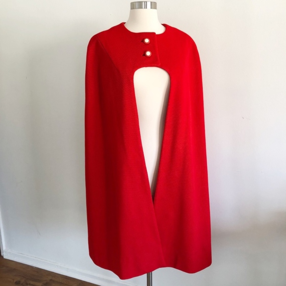 Vintage Nanny & The Professor Red Cape Poncho, OS